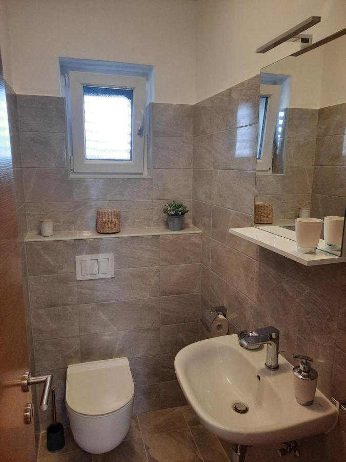 Apartman Laura M Водице Екстер'єр фото
