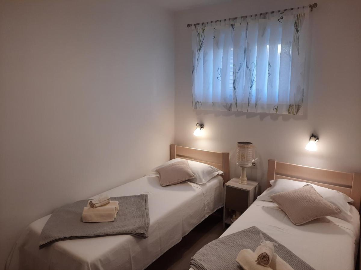 Apartman Laura M Водице Екстер'єр фото