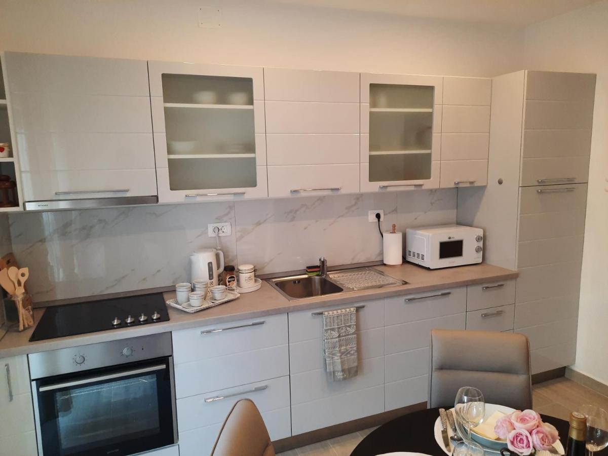 Apartman Laura M Водице Екстер'єр фото