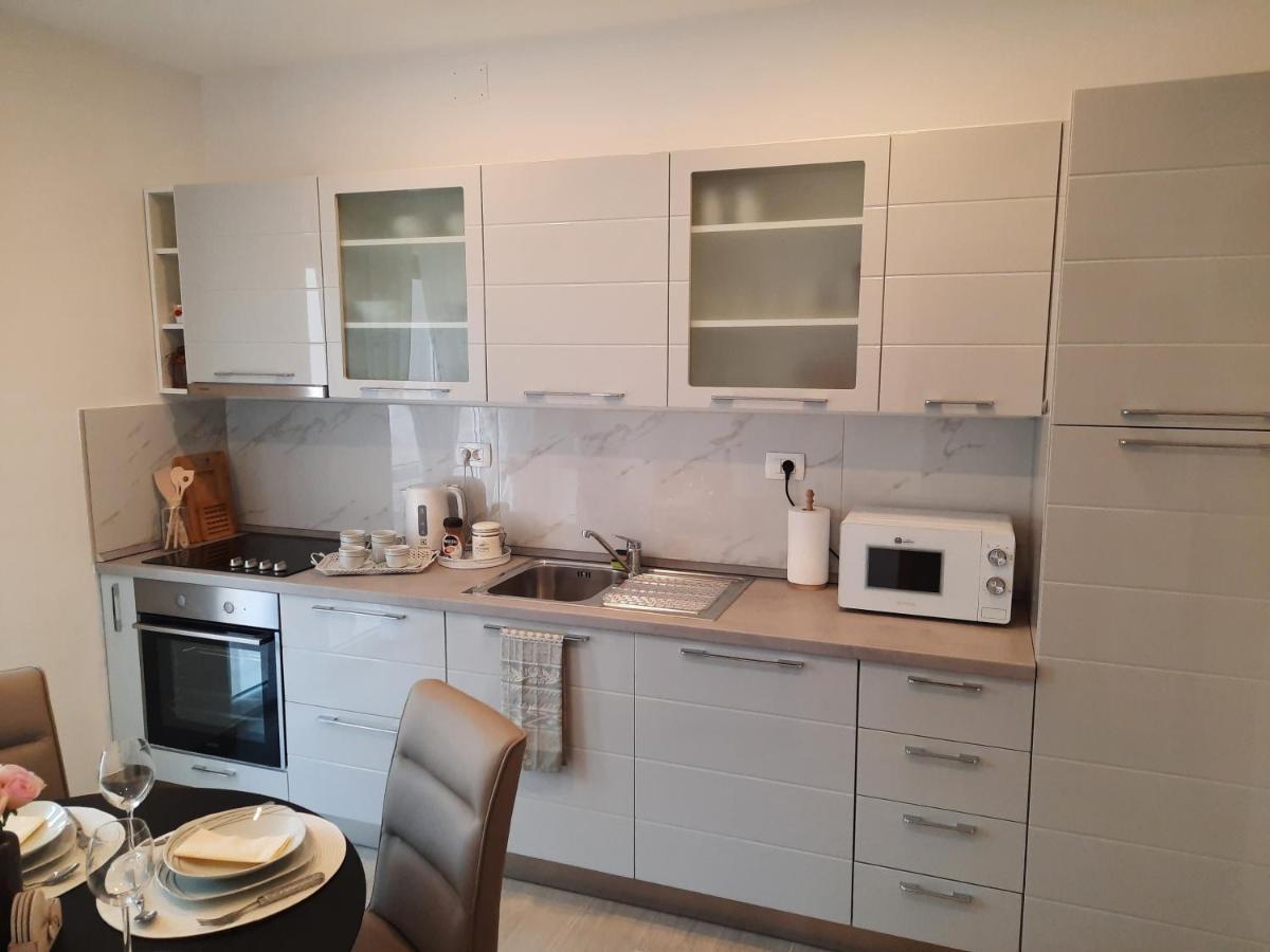 Apartman Laura M Водице Екстер'єр фото